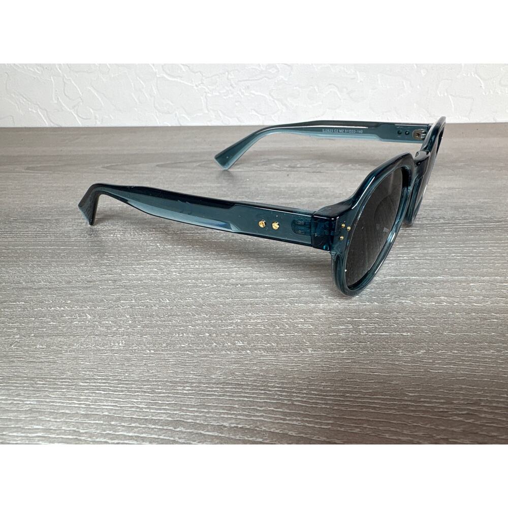 Sojos SJ2623 C2 Blue Framw Women's Sunglasses-‎ EUC